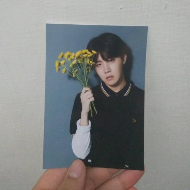 BTS- Shibuya Marui Limited Photo