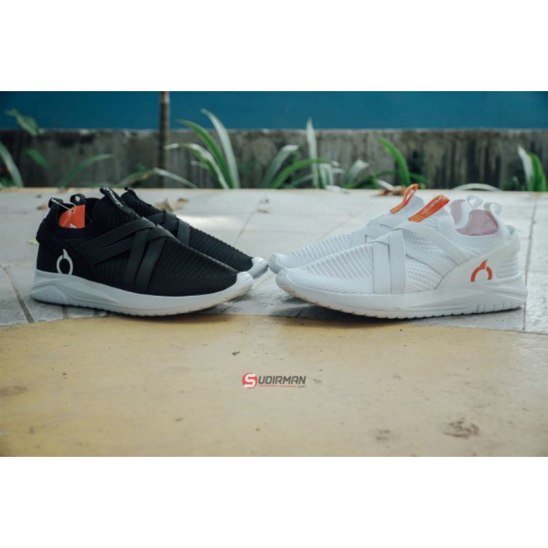 Sepatu Running Kasual Ortuseight Swift