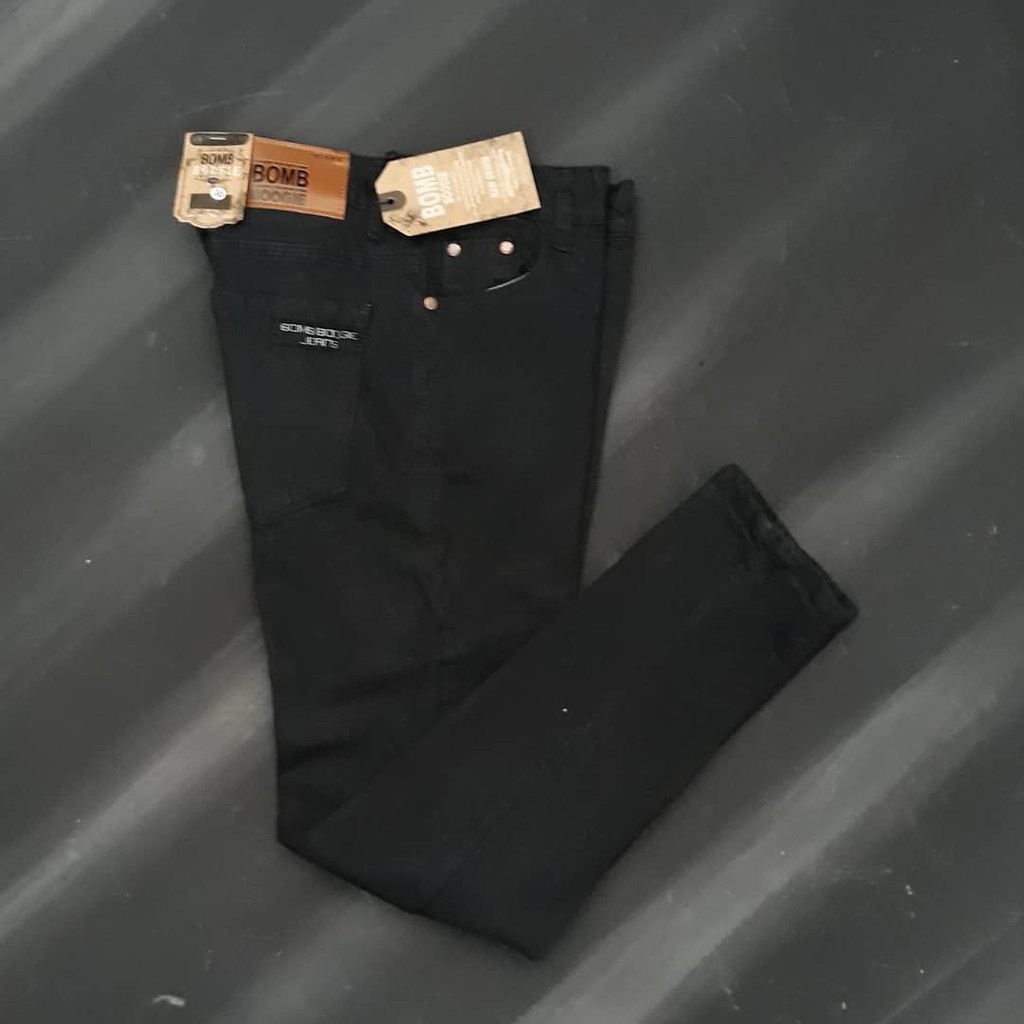 Celana Panjang BombBoogie Jeans Hitam