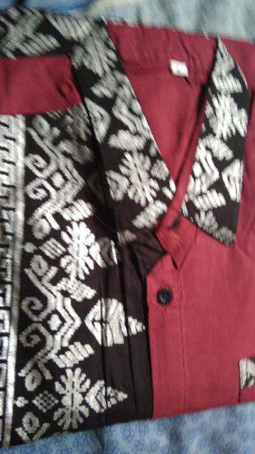 Baju Batik Pria Lengan Panjang Kombinasi Polos Warna Merah Marun