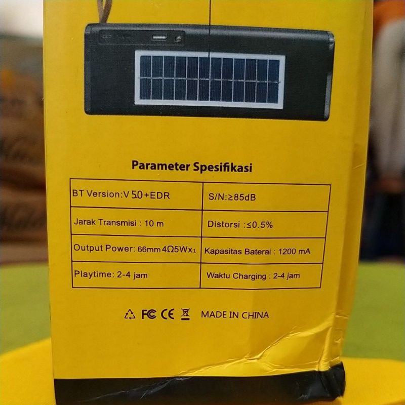 Speaker Bluetooth wireless portable SOLAR CHARGER MEGABASS STEREO HK 011