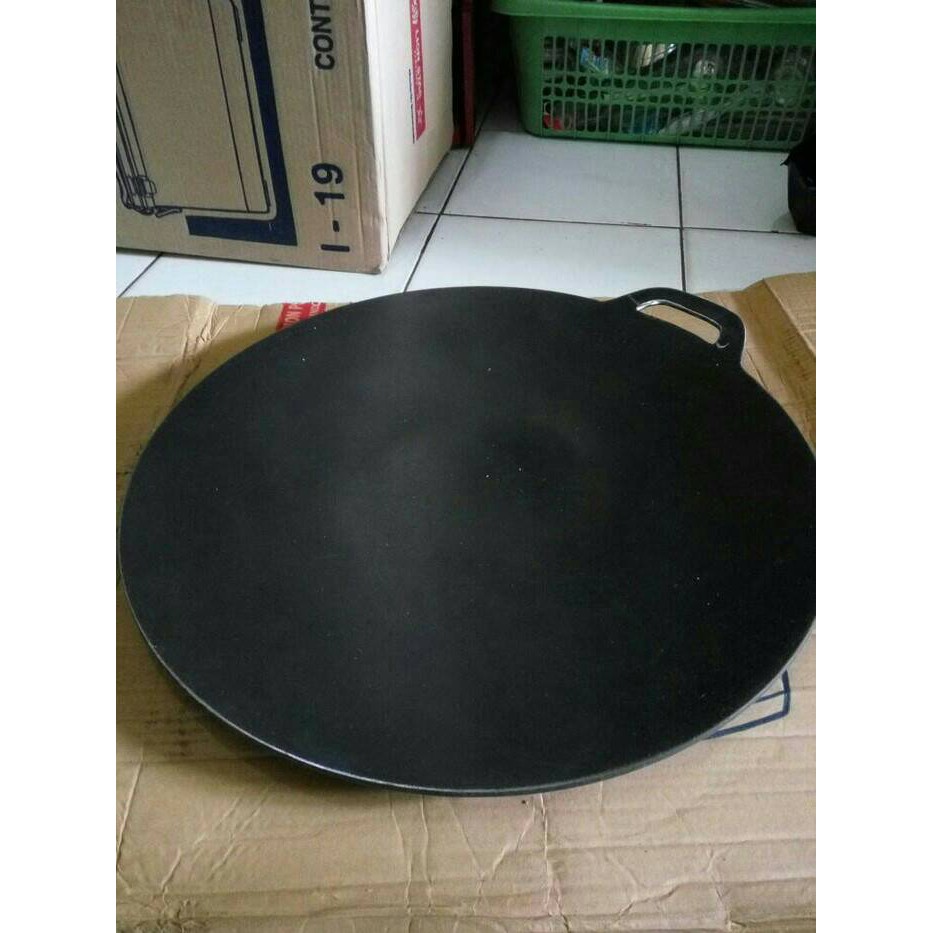 [Paket] Wajan Besar Besi Baja Martabak Telor Ukuran 40cm + Spatula / Codet Stainless