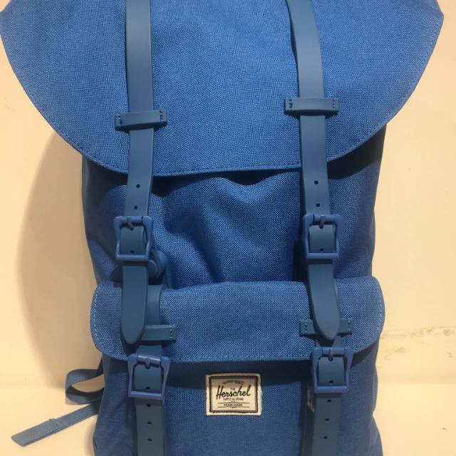Herschel Little America Backpack
