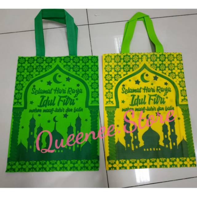 

Tas Lebaran 30 x 40 x 10 (@Rp 3.167)