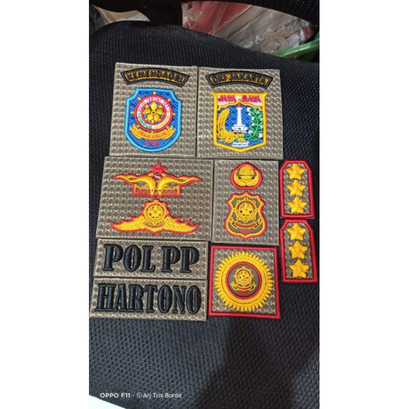 

atribut satpol PP motif timbul mantul