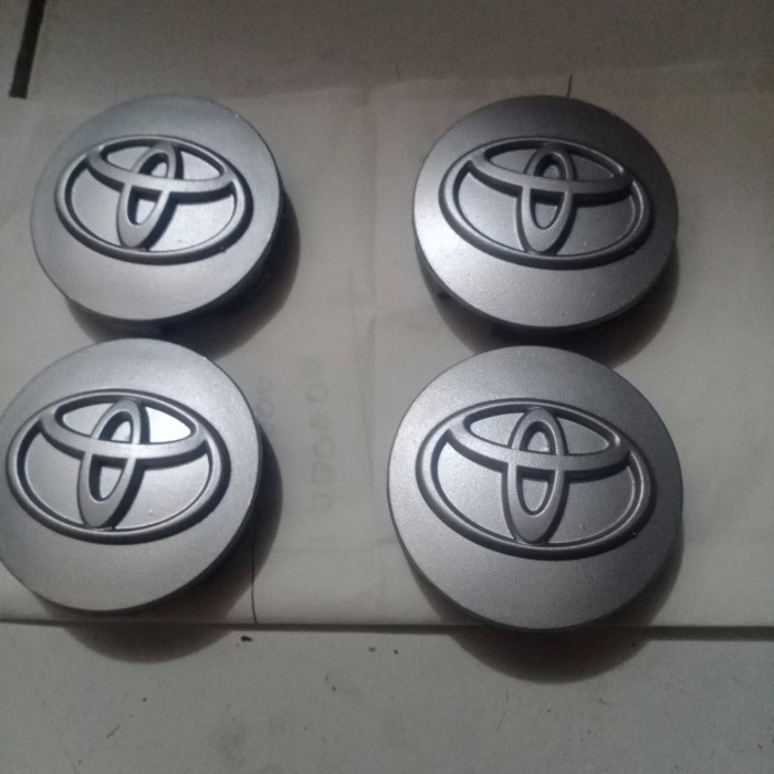 Dop Roda tengah Velg toyota Avanza RUSH