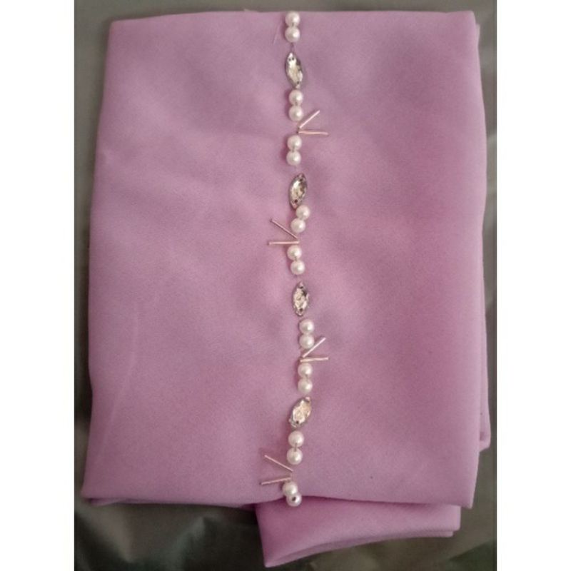 SEGI EMPAT Bellasquare BANDO payet /Jilbab Segiempat Bella Square  Payet-Baby taro