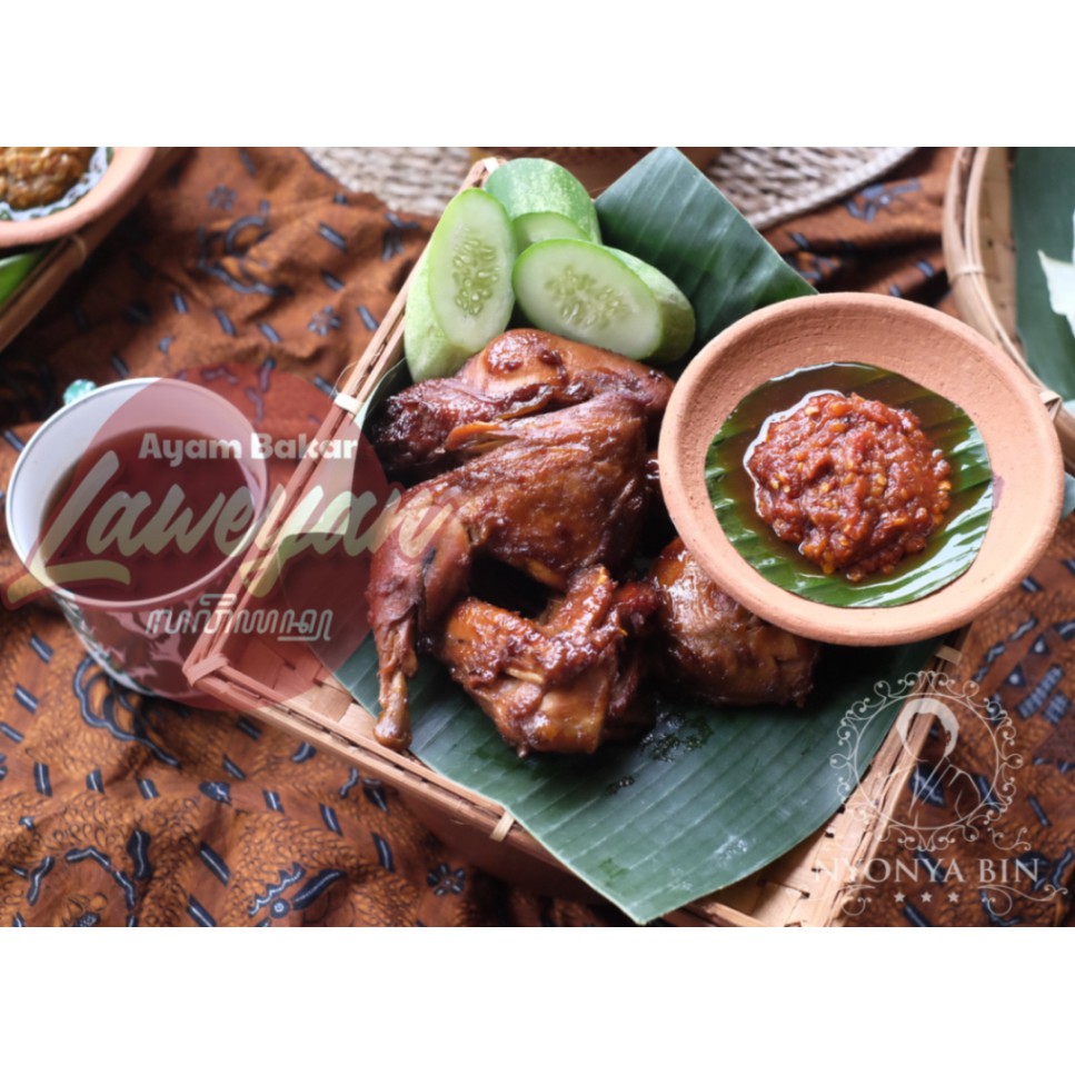 

Frozen - Ayam Bakar Solo Ungkep 1 Ekor (4 Potong) BONUS Sambal Terasi - Ayam Bakar Laweyan