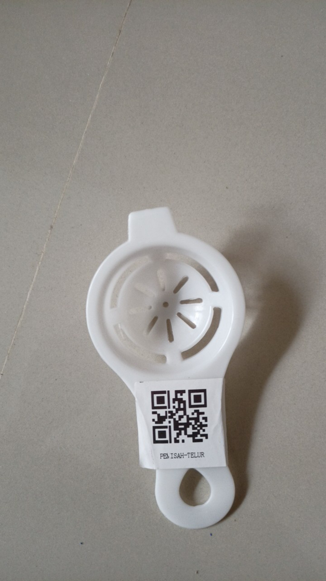 Pemisah Kuning Telur