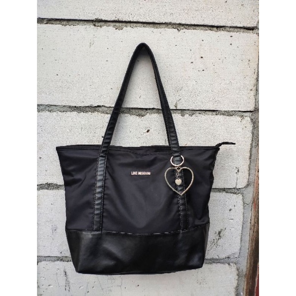 preloved tas love moschino authentic / ori