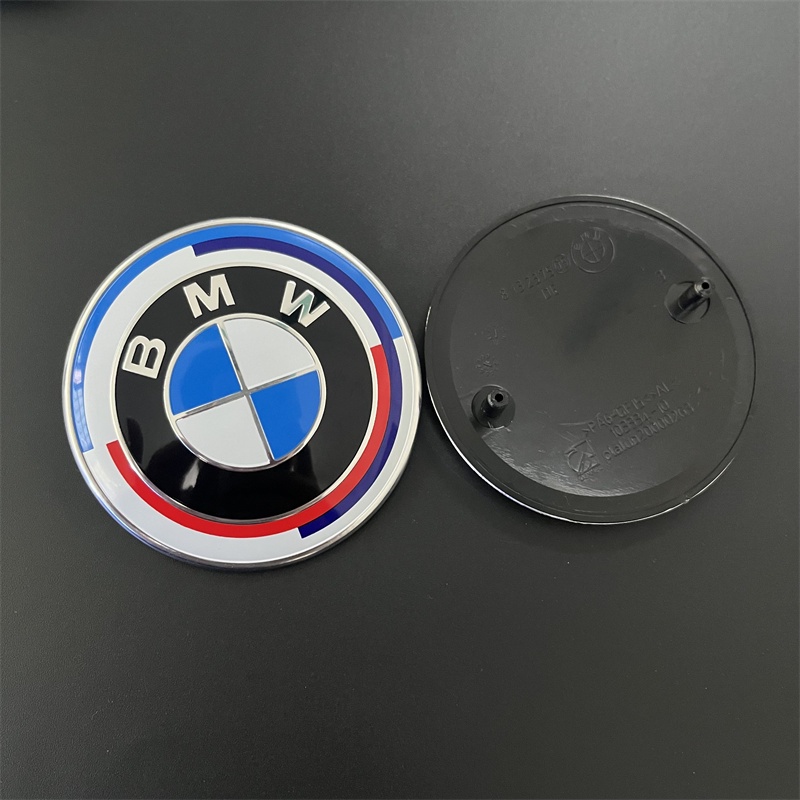 7pcs / Set Stiker Logo BMW 50th Anniversary Depan Dan Belakang Untuk BMW E90 E60 F30 F10 G01 G20 G30 E84 F39 F25 G01 F15 F05