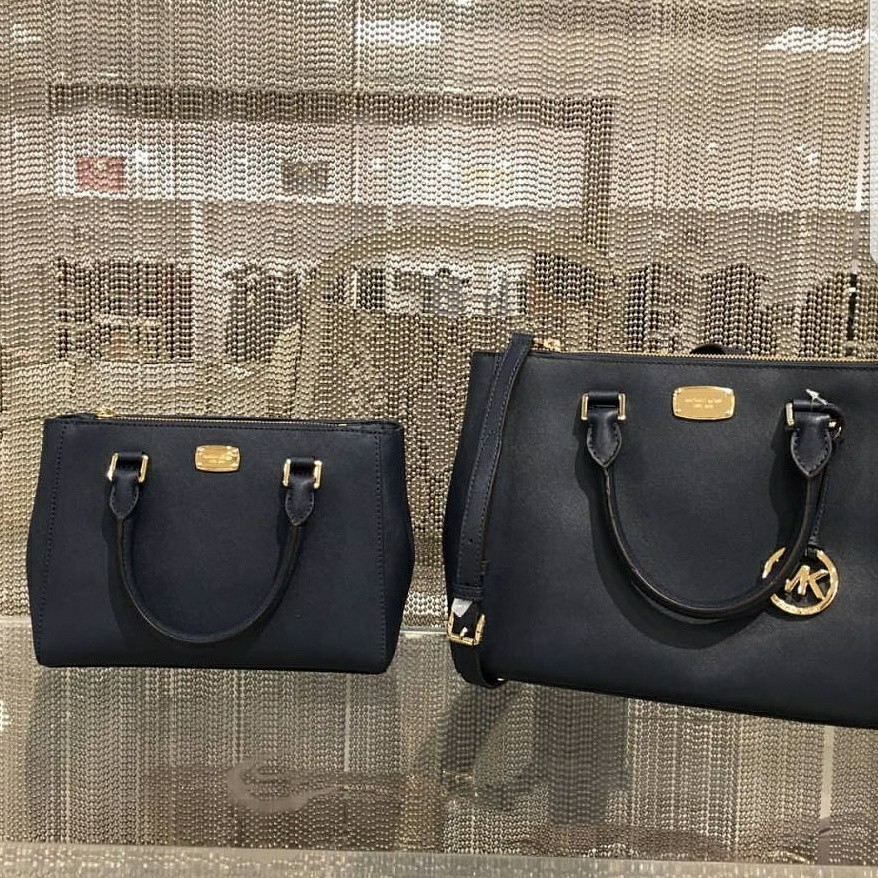 Michael Kors Kellen Small Navy Leather. Bags_Branded / Tas Michael Kors Original