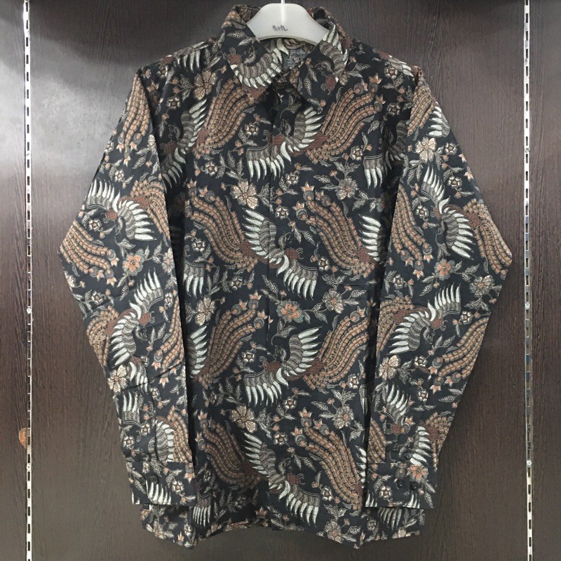 BALI LESTARI / BATIK PRIA / KEMAJA BATIK