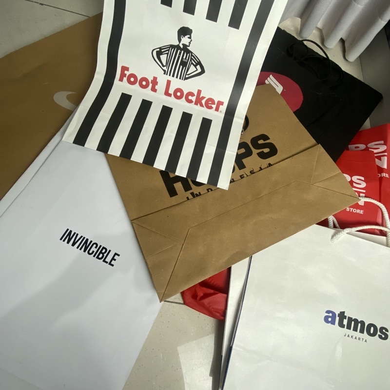 Paperbag Sepatu brand Atmos / nike / Foot locker / Hoops Indonesia / Invincible / Athlete’s foot / T