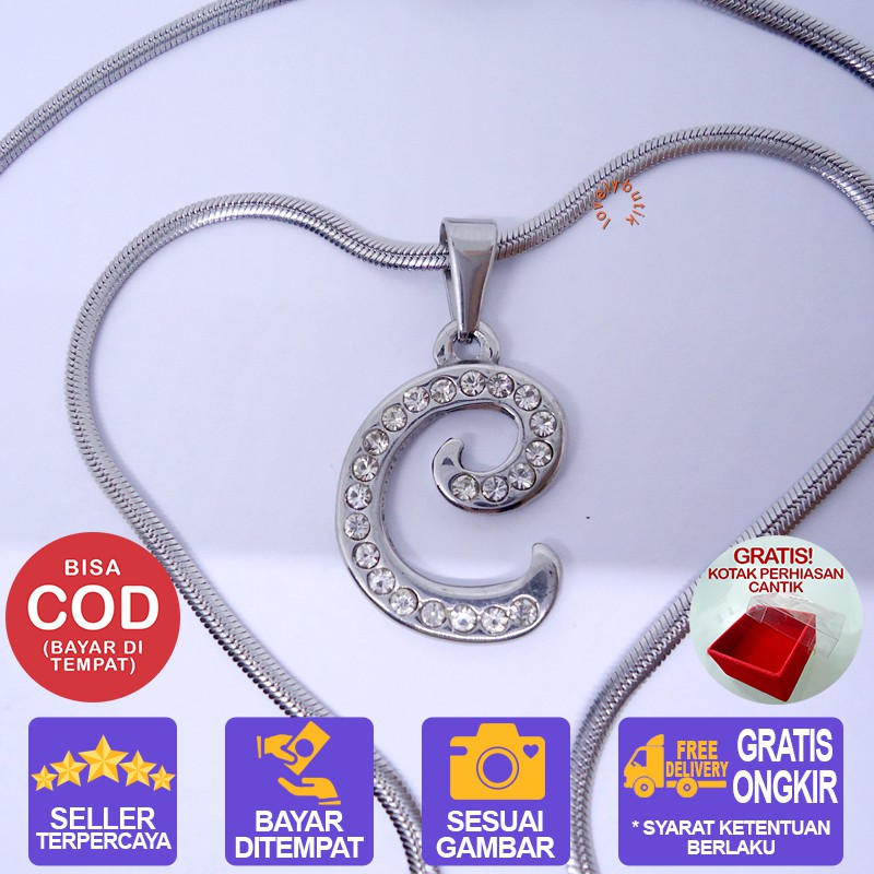 Lovelybutik Honey Kalung Huruf Titanium Anti Karat Inisial C Uk 45 cm BONUS KOTAK PERHIASAN