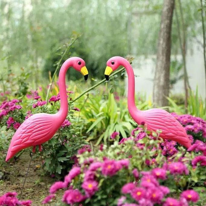 Cuci Gudang Awal Tahun Patung flamingo hiasan taman flamingo plastik dekorasi rumah Cuci Gudang Awal