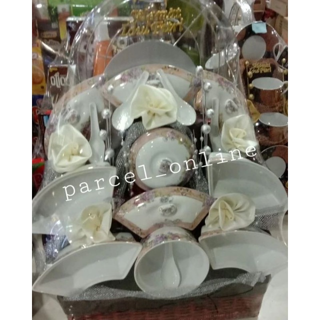 

Parcel Lebaran Pecah Belah