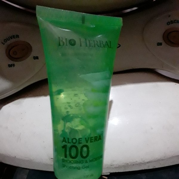 [COD] Bio Herbal Moisture Aloe Vera Soothing Gel Lidah Buaya Kemasan Tube 100 ml I BPOM -100% Original