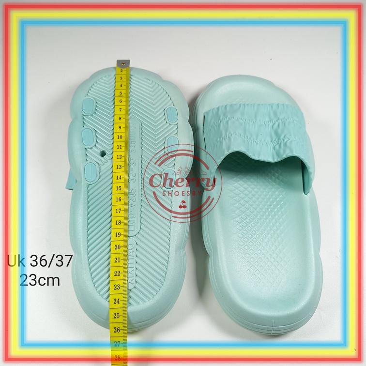 V205GL6 Sandal Slop Karet Jelly Model Kapal Empuk Wanita Glanzton Sendal Selop Rumahan Kerut Tawana