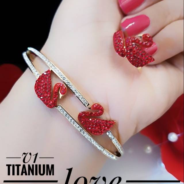 Titanium gelang dan cincin 1032k