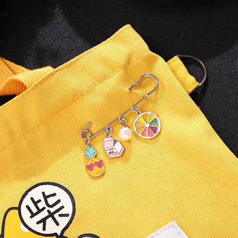 Pin Bros Bentuk Kartun Nanas Unicorn Warna-Warni Gaya Korea