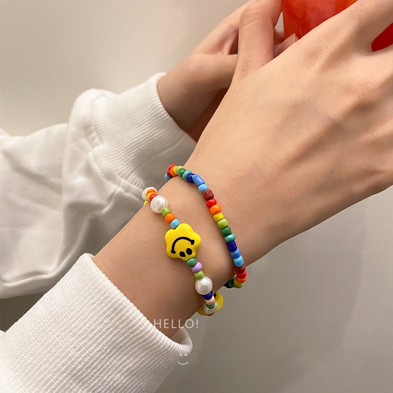 Gelang Tangan Manik-Manik Elastis Warna-Warni Motif Bintang / Awan / Smiley Face Untuk Wanita