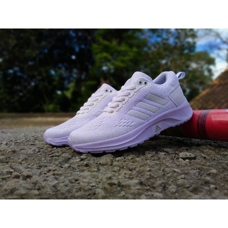 SEPATU ADIDAS ZOOM PRIA TERMURAH TERLARIS GRADE ORIGINALPREMIUM QUALITI 38-44adidaszoom-1