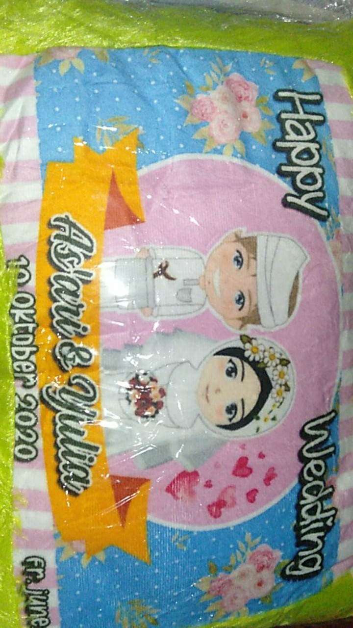 Bantal Foto Wedding