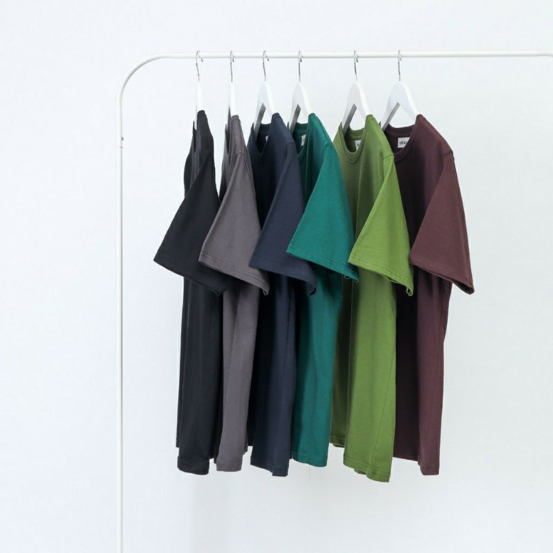 [DISCOUNT] (BISA COD) BAJU POLOS PRIA & WANITA LENGAN PENDEK SOFT PE KAOS HITAM O-NECK V-NECK HARGA 
