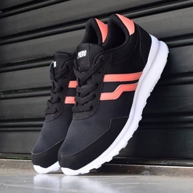 Piero City Core Black Peach