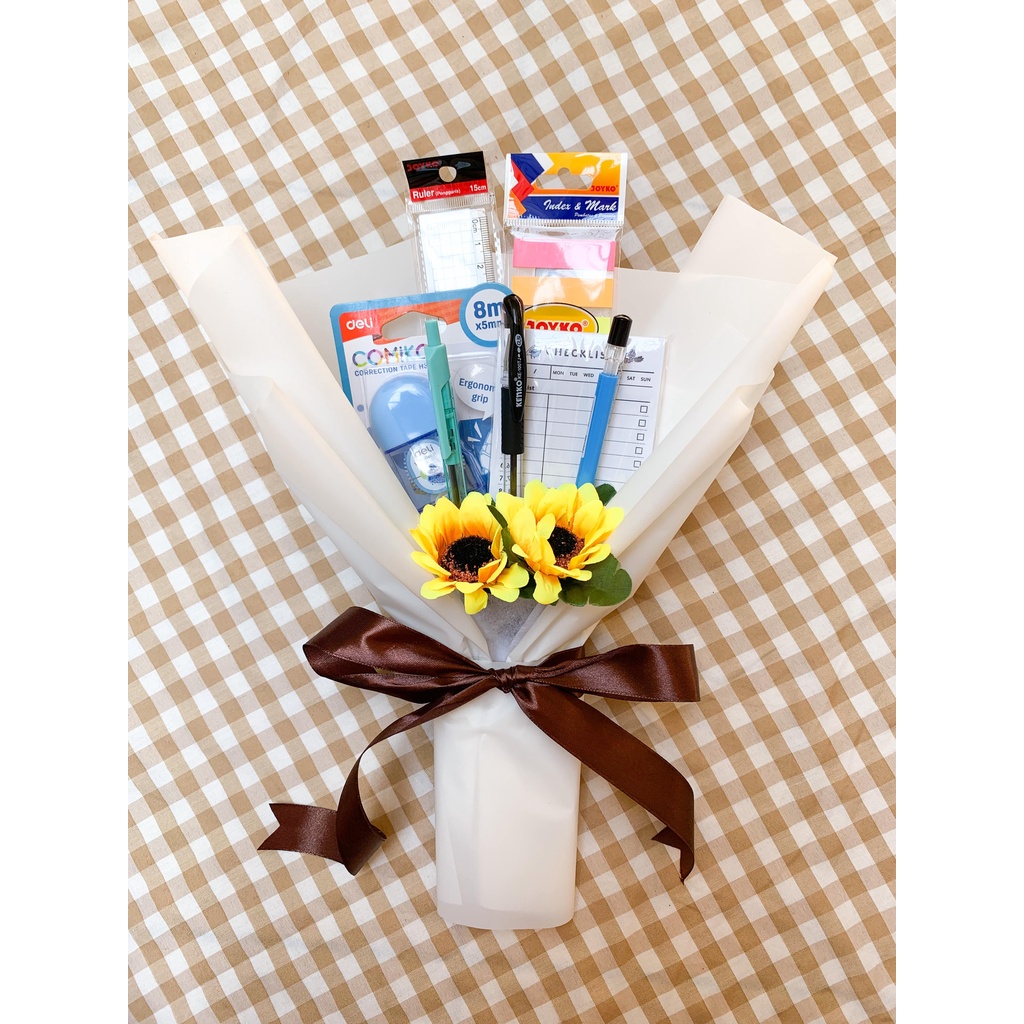 

[READY] IVORY STATIONERY BOUQUET / KADO MURAH / KADO UNIK / BOUQUET