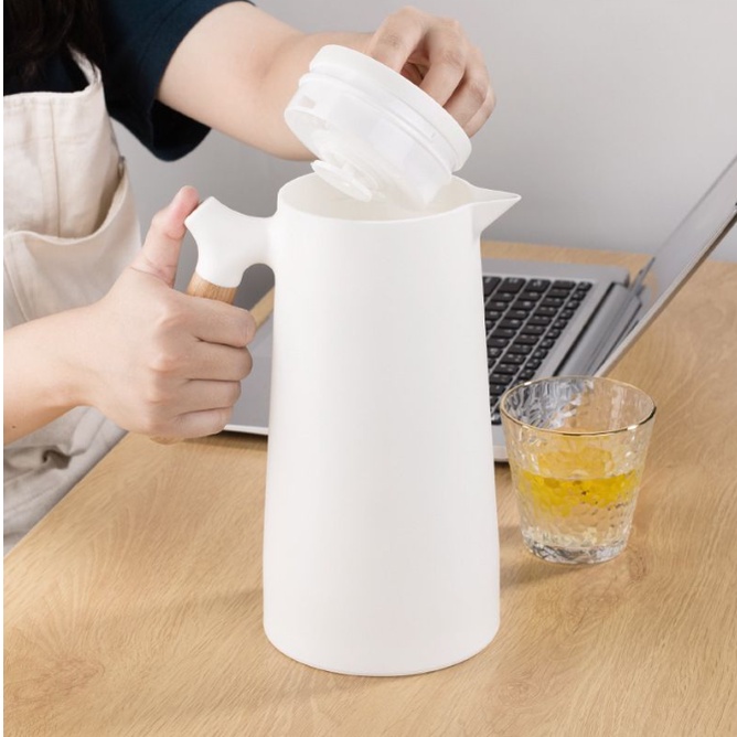 Botol Termos Kaca Vakum / Jug Insulasi Nordic dengan Gagang kayu 1 LITER