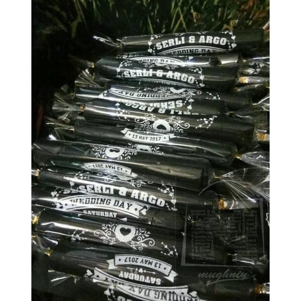 

Goodie Bag Souvenir Pernikahan / Undangan Pernikahan