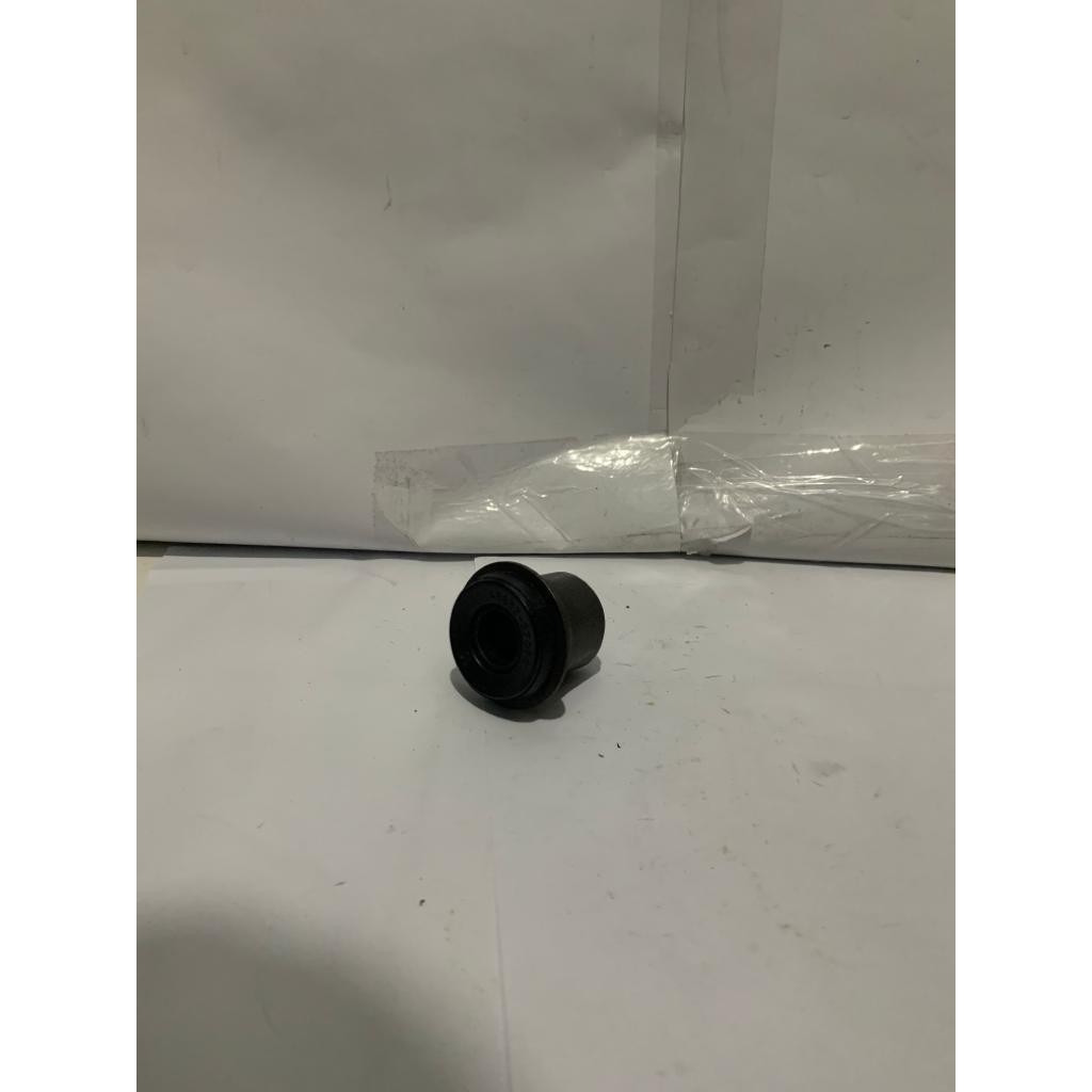 Bushing lower arm / Bos sayap Mazda 2