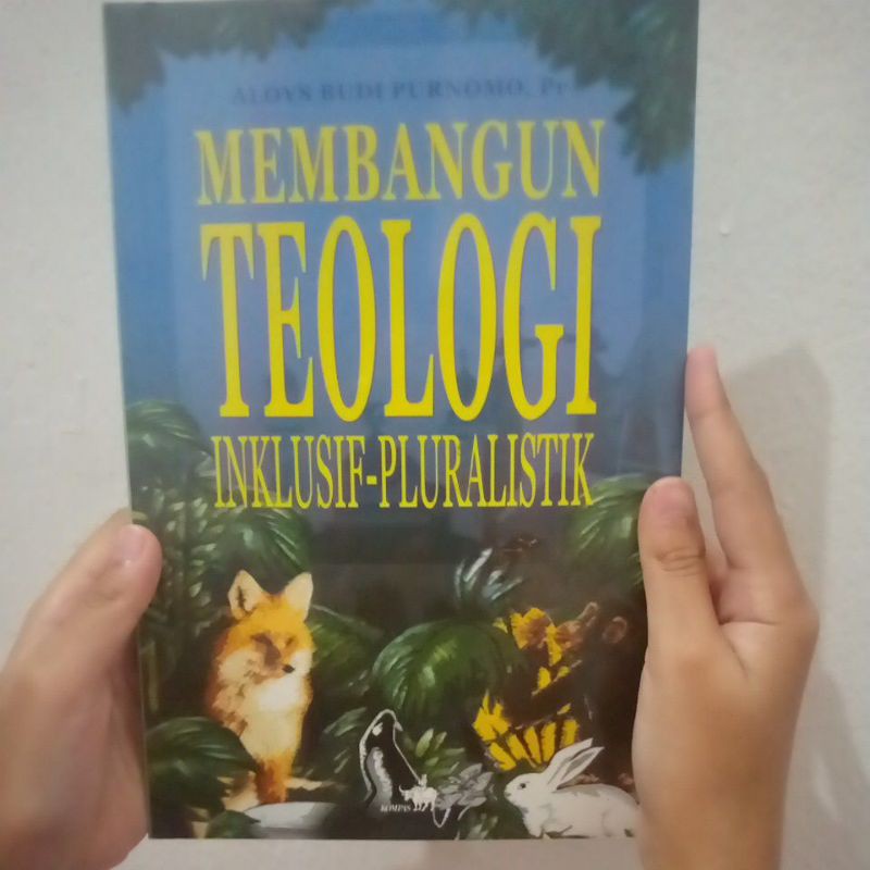 Membangun Teologi Inklusif Pluralistik