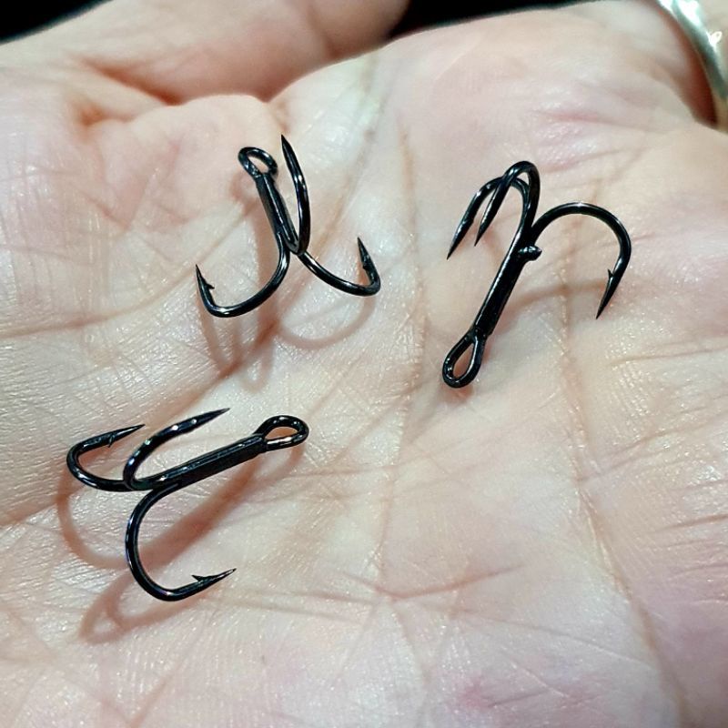 triple hook per kotak/ treble hook  ( pachinko no 4, 6, 8 )