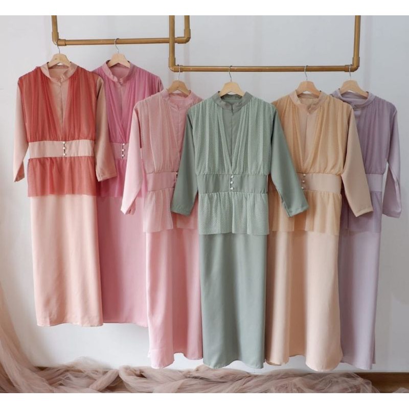 gamis kombinasi tulle dot