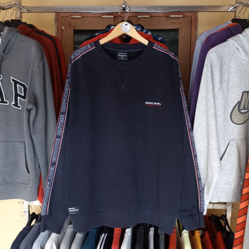 CREWNECK GROOVE RHYME SECOND