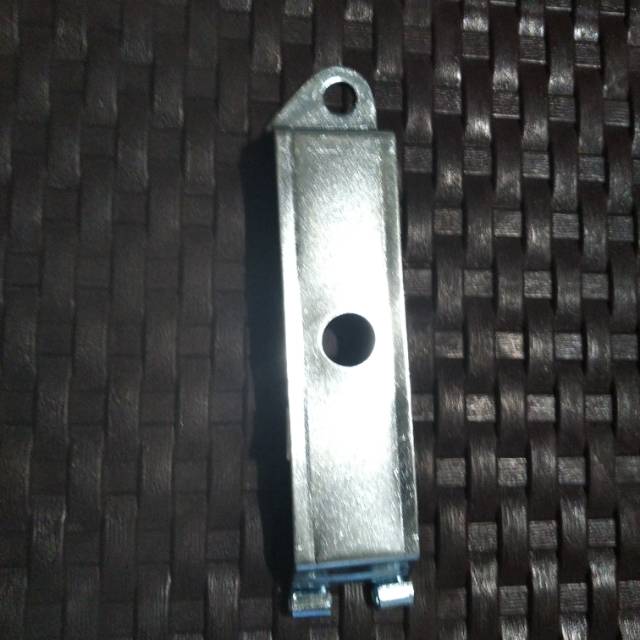 Braket penahan aki honda c70 c700