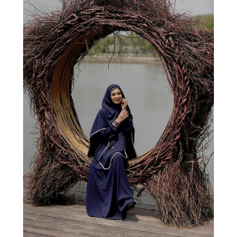 Gamis Terbaru Aulia Alyssia Navy