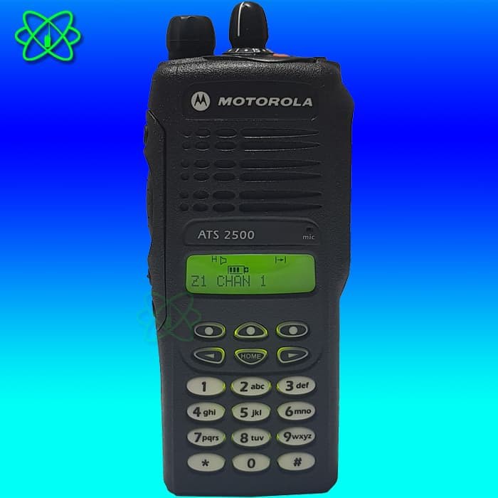 HT MOTOROLA ATS2500 UHF 800 MHZ + Charger ATS 2500