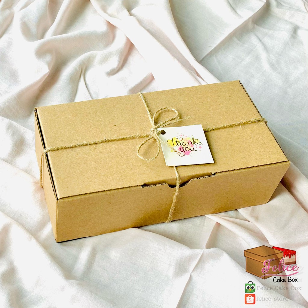 

Kode : BPK620 PAKET HARDBOX + TALI RAMI + THANK YOU CARD / PAKET BOX HAMPERS / PAKET PACKAGING HAMPERS / PAKET LENGKAP GIFT BOX