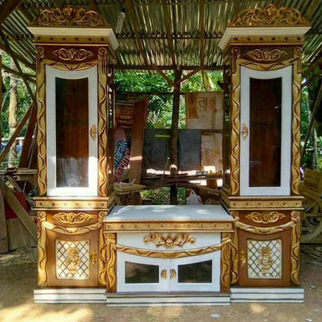 Bupet Tv Ukir Kayu Jati