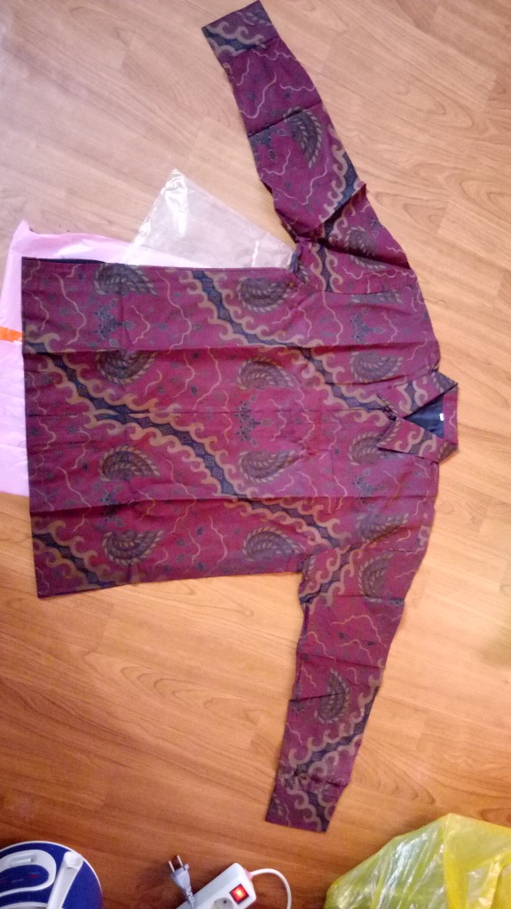 Nugroho Kobongan Kemeja Batik Pria Lengan Panjang Lapis Furing Batik Solo