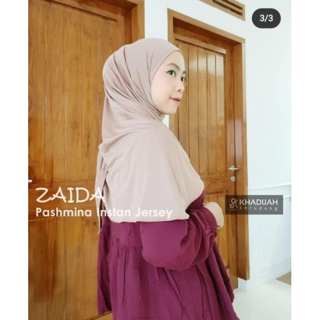 Jilbab Bergo Hijab Kerudung Pashmina Instan Zaida