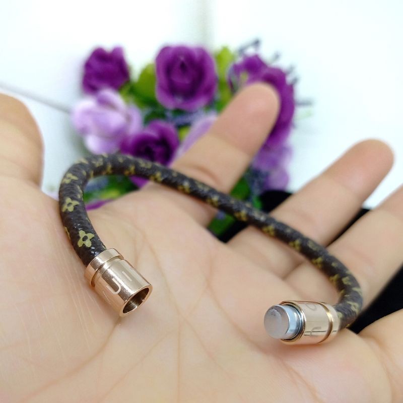 Gelang Titanium Kulit G01070