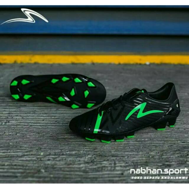 SEPATU BOLA SPECS ACCELERATOR SLAZ PRO FG BLACK GREEN