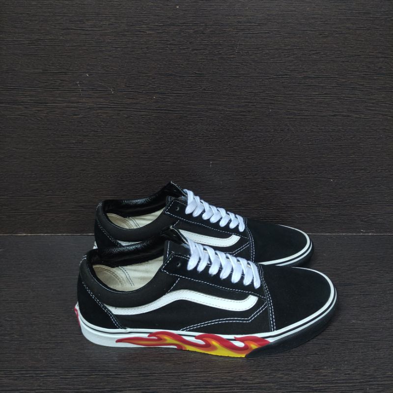 Vans Old Skool Flame cut out
