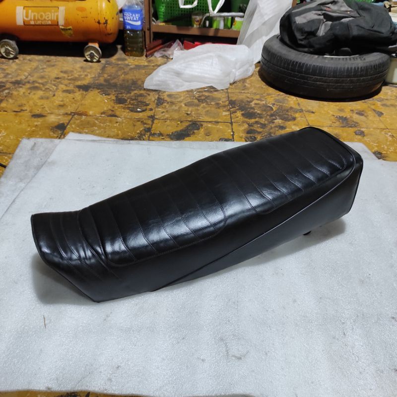 Cover sarung tutup jok sadel seat Suzuki Trz 125 TRS 125 Katana Ori original press plat besi