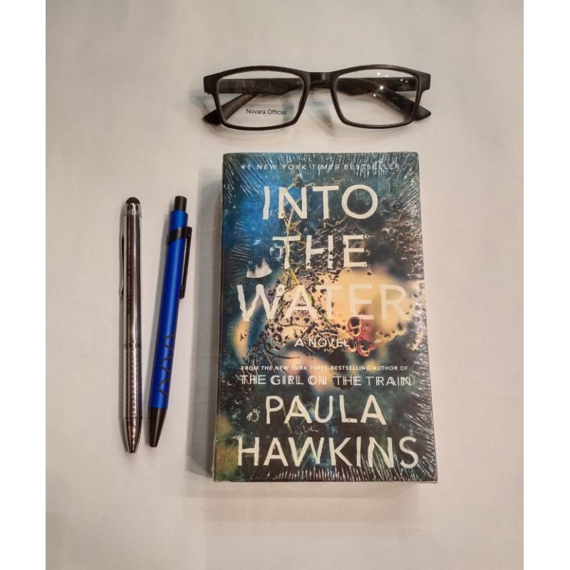 Into the Water - Paula Hawkins